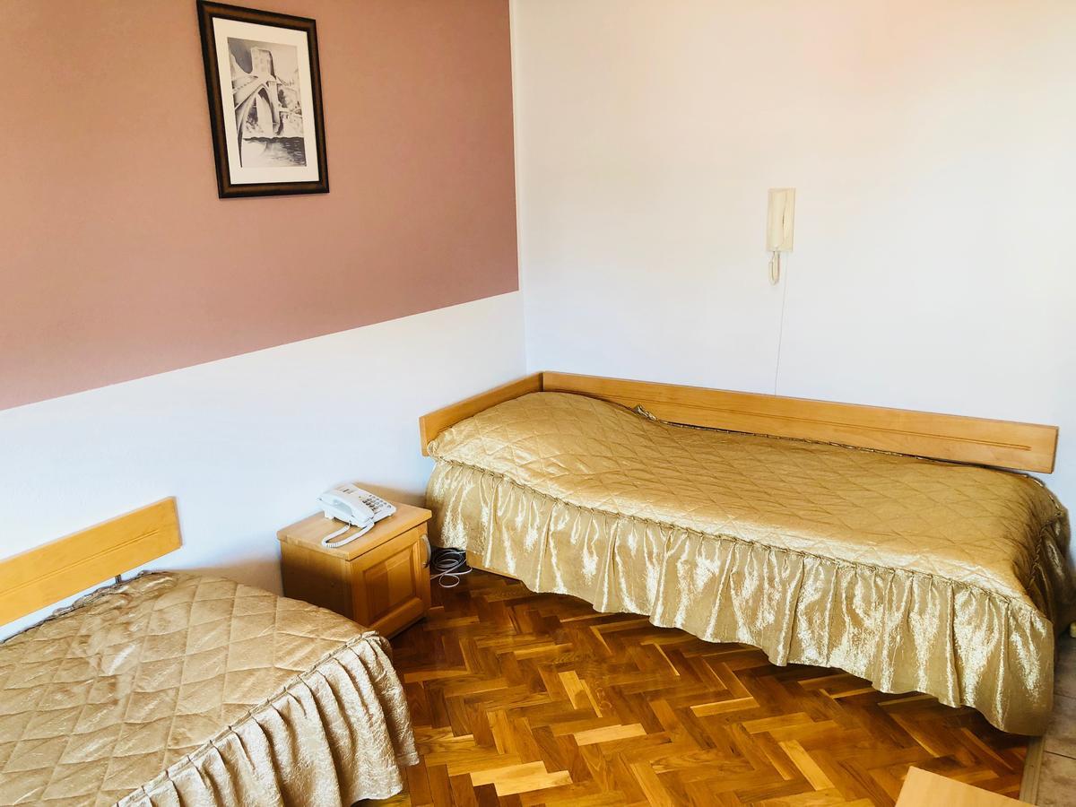 Villa Demadino Mostar Bagian luar foto
